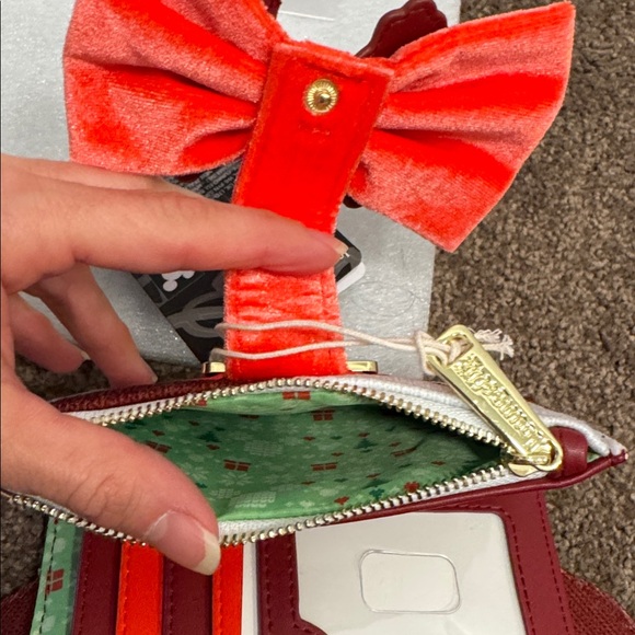 Loungefly Disney Minnie Mouse ugly sweater holiday wallet NWT - Picture 5 of 5